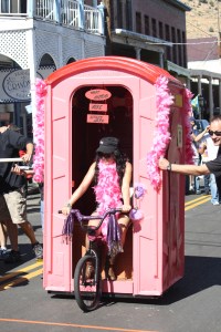 Outhouse race bike